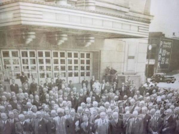 1939年在堪萨斯城举行的卫理公会统一会议上的与会者。