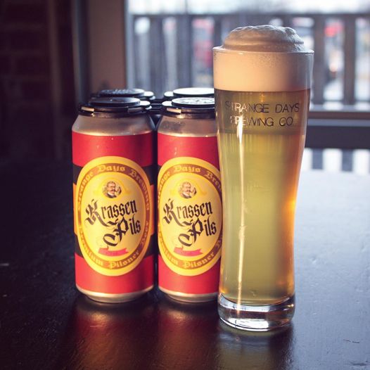 Strange Days Brewing的克拉森啤酒(Krassen Pils)，这是一款用现代啤酒花酿造的经典拉格啤酒。